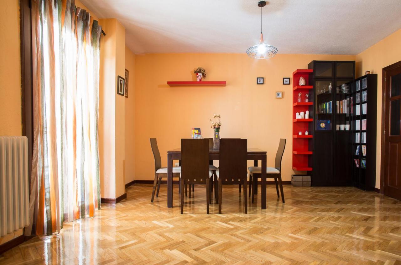 Ferienwohnung Vut Plaza De La Fruta Ávila Exterior foto